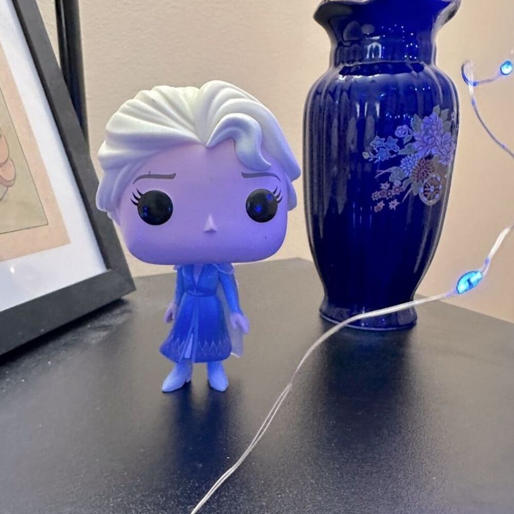 Funko Pop! Elsa Disney Frozen Item 40884 Box 581